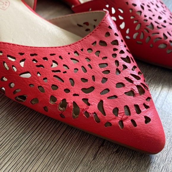 BC flats. Size 8 GUC - Picture 3 of 3